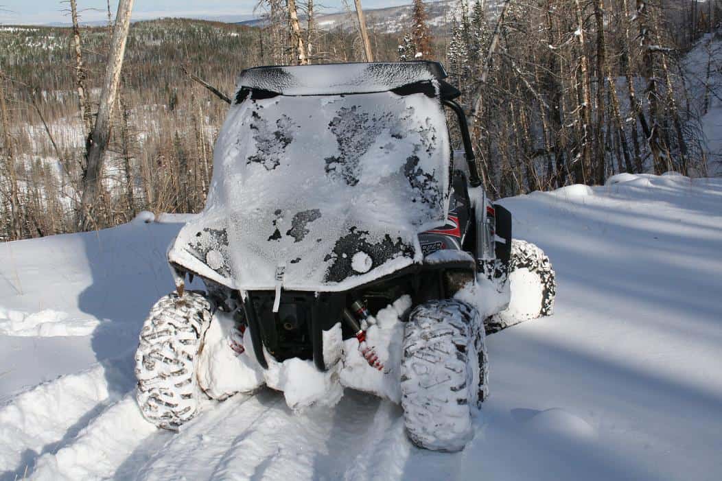 2009 RZR S cargo cover with snow